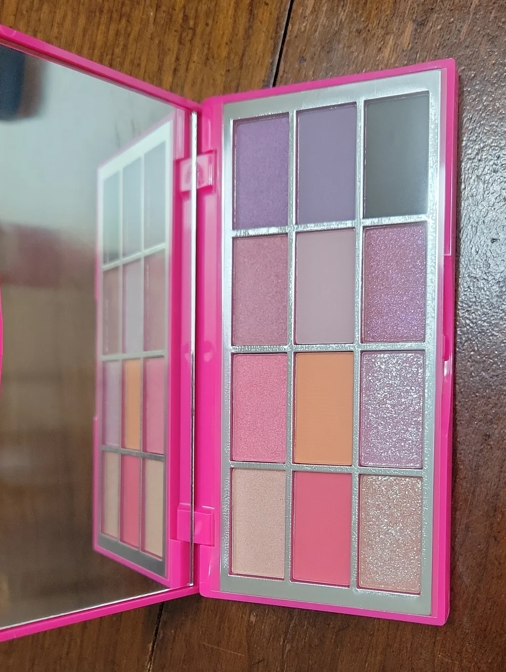 Illuminati eyeshadow palette sparkle and shine
